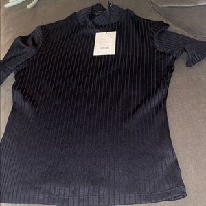 NWT Theory Classic Navy Ribbed Short Sleeve Top  *60% off!